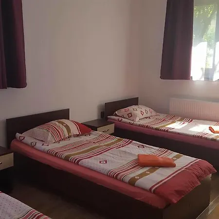 Apartament Desa *